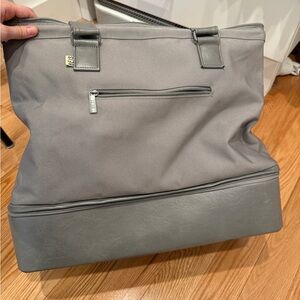 BEIS WEEKENDER BAG IN GRAY